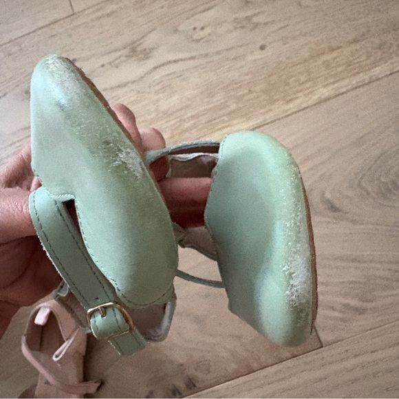 Little love bug sage sandals size 8 - Picture 3 of 4